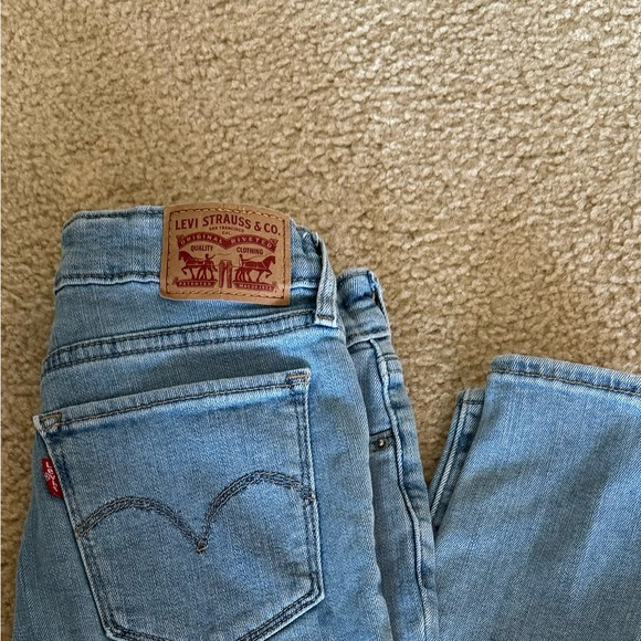 Levi Strauss & Co jeans - Picture 6 of 6